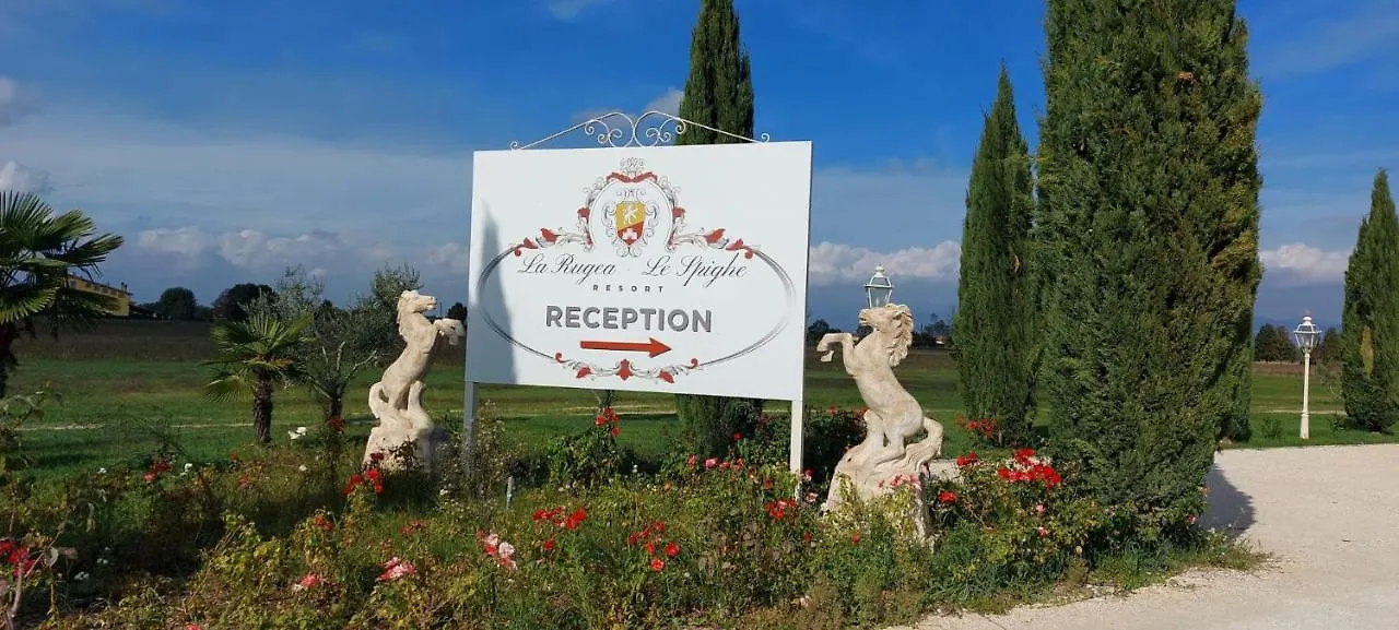 Farm stay Agriturismo La Rugea - Le Spighe Prato  Italy