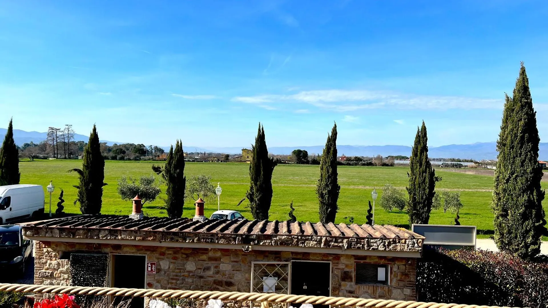 Agriturismo La Rugea - Le Spighe Prato  Farm stay