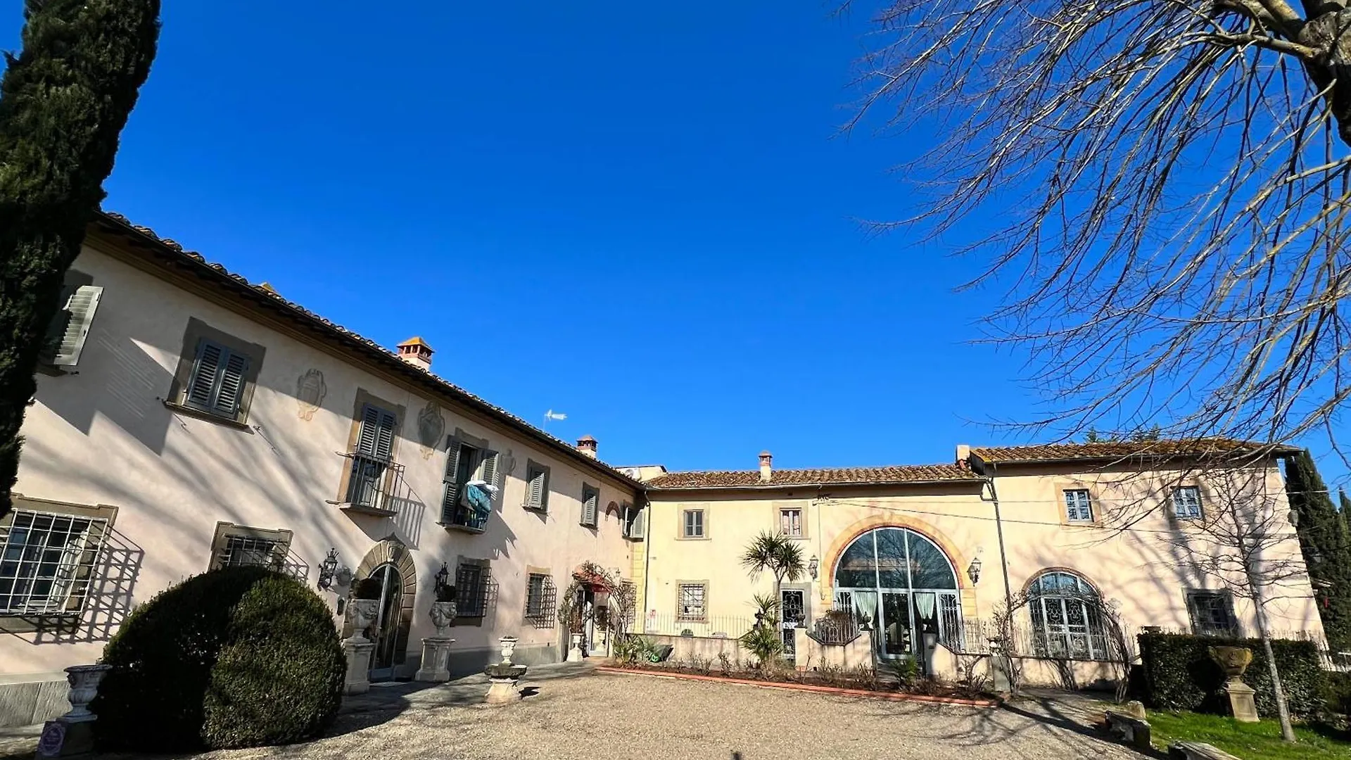 Agriturismo La Rugea - Le Spighe Prato  Farm stay Prato (Prato)